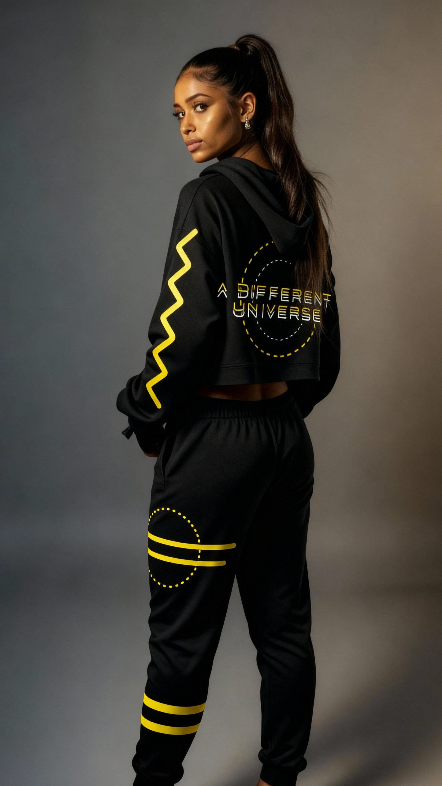 Different Universe Women's Cropped Set